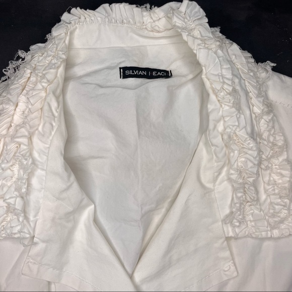 2000’s Jacket - Picture 2 of 4